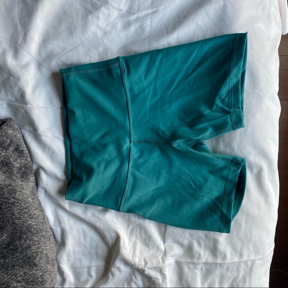 Wunder train shorts